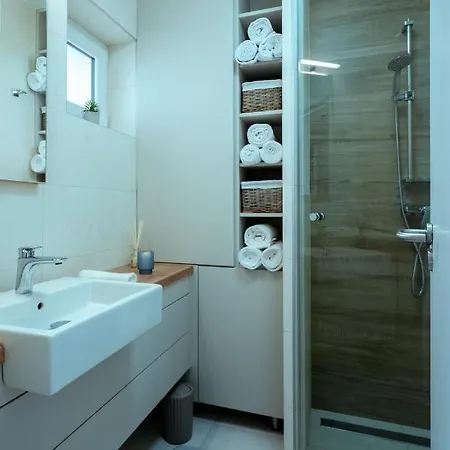 Holiday home Part Apartman - A - Privat Vizparttal Siofok