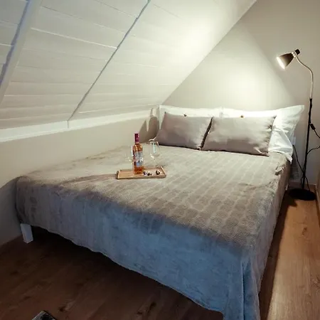 Part - A - Privat Vizparttal Ferienhaus Siófok
