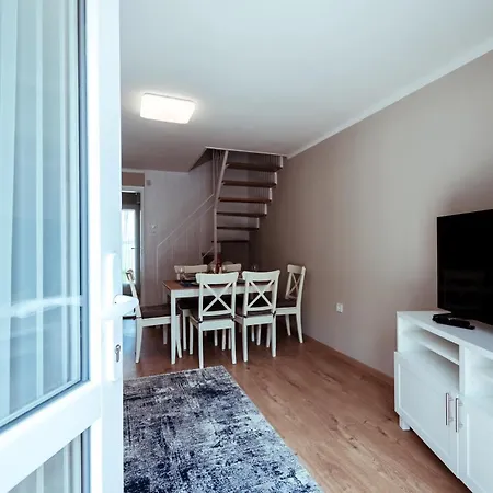 Part Apartman - A - Privat Vizparttal Siofok